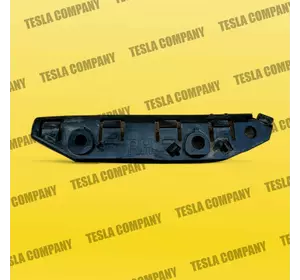 Кронштейн передний крыло бампер правый наружный Tesla Model 3 1084182-00-E Б/у оригинал Кронштейн передний крыло бампер правый наружный Tesla Model 3 1084182-00-E Б/у оригинал