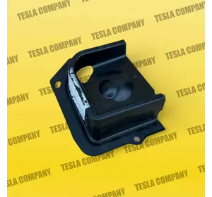 Накладка стакана амортизатора правая Tesla Model Y 1494084-00-A Новый оригинал Накладка стакана амортизатора правая Tesla Model Y 1494084-00-A Новый оригинал