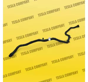 Патрубок системы охлаждения Tesla Model 3 1647666-00-B Б/у оригинал Патрубок системы охлаждения Tesla Model 3 1647666-00-B Б/у оригинал