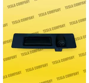 Кнопка открытия крышки багажника с камерой в сборе Tesla Model Y 1095949-00-E Б/у оригинал Кнопка открытия крышки багажника с камерой в сборе Tesla Model Y 1095949-00-E Б/у оригинал