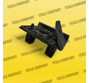 Кронштейн передний крыло бампер правый внутрений Tesla Model 3 1084172-00-F Б/у оригинал Кронштейн передний крыло бампер правый внутрений Tesla Model 3 1084172-00-F Б/у оригинал