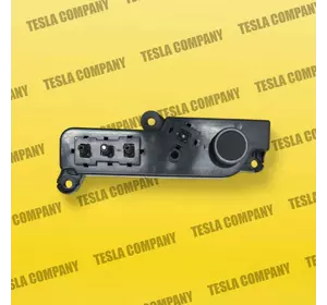 Блок регулювання положення сидіння водія Tesla Model 3 1551854-01-A Б/у оригинал Блок регулювання положення сидіння водія Tesla Model 3 1551854-01-A Б/у оригинал