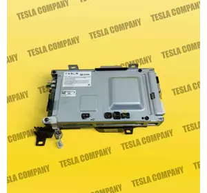 Компютер автомобиля АП 3.1 Tesla Model Y 1775000-00-K Б/у оригинал Компютер автомобиля АП 3.1 Tesla Model Y 1775000-00-K Б/у оригинал