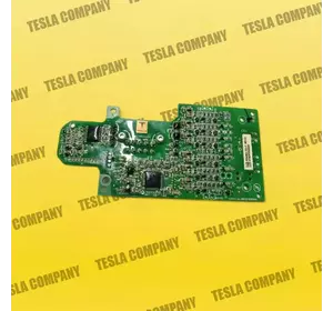 Плата (BMB) модуля основної батареї Tesla Model S 1014183-00-A rev 1 Б/в оригінал Плата (BMB) модуля основної батареї Tesla Model S 1014183-00-A rev 1 Б/в оригінал