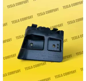 Кронштейн заднього ліхтаря правий Tesla Model Y 1506969-00-A Новий оригінал Кронштейн заднього ліхтаря правий Tesla Model Y 1506969-00-A Новий оригінал