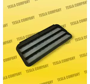Решітка вентиляційна заднього багажника Tesla Model Y 1098751-00-C Новий аналог Решітка вентиляційна заднього багажника Tesla Model Y 1098751-00-C Новий аналог