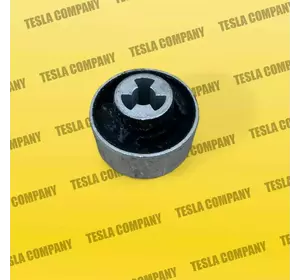 Сайлентблок подовжнього важеля (банан) Tesla Model 3 1044359-00-A Новий оригінал Сайлентблок подовжнього важеля (банан) Tesla Model 3 1044359-00-A Новий оригінал