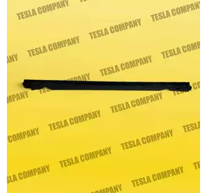 Поріг лівий нижня частина Tesla Model Y 1497741-00-B Новий оригінал Поріг лівий нижня частина Tesla Model Y 1497741-00-B Новий оригінал