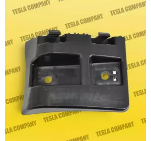 Кронштейн заднього ліхтаря правий Tesla Model Y 1506969-00-A Новий аналог Кронштейн заднього ліхтаря правий Tesla Model Y 1506969-00-A Новий аналог
