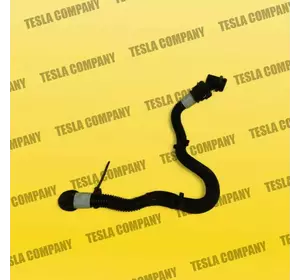 Патрубок системи охолодження Tesla Model 3 1077594-00-C оригінал Патрубок системи охолодження Tesla Model 3 1077594-00-C оригінал