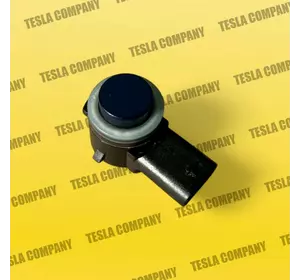 Датчик парктроніка центральний синій Tesla Model 3 1127503-13-C Новий оригінал Датчик парктроніка центральний синій Tesla Model 3 1127503-13-C Новий оригінал