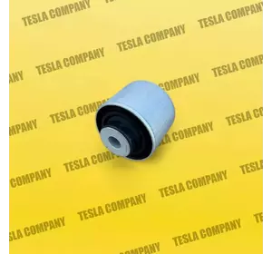 Сайлентблок внутрішнього прямого важеля (опорного) Tesla Model X 1027351-00-C Новий оригінал Сайлентблок внутрішнього прямого важеля (опорного) Tesla Model X 1027351-00-C Новий оригінал