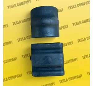 Втулка стабілізатора Tesla Model 3 1044041-00-B Новий оригінал Втулка стабілізатора Tesla Model 3 1044041-00-B Новий оригінал