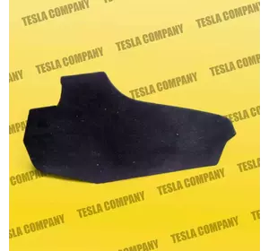 Обшивка центральної консолі ліва Tesla Model Y 1493061-00-C Б/в оригінал Обшивка центральної консолі ліва Tesla Model Y 1493061-00-C Б/в оригінал
