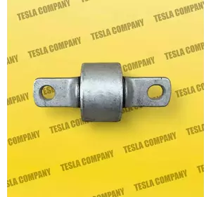 Сайлентблок внутрішнього прямого важеля (цукерка) Tesla Model Y Новий оригінал Сайлентблок внутрішнього прямого важеля (цукерка) Tesla Model Y Новий оригінал