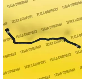 Патрубок системи охолодження Tesla Model 3 1077586-00-E Б/в оригінал Патрубок системи охолодження Tesla Model 3 1077586-00-E Б/в оригінал