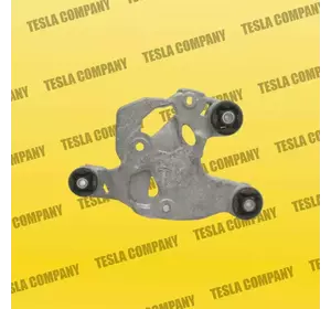 Кронштейн компресора кондиціонера Tesla Model 3 1122963-00-B Б/в оригінал Кронштейн компресора кондиціонера Tesla Model 3 1122963-00-B Б/в оригінал