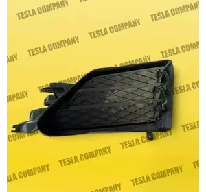 Люверса переднього бампера права Tesla Model SR 1058007-00-J Новий аналог Люверса переднього бампера права Tesla Model SR 1058007-00-J Новий аналог