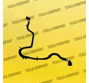Патрубок системи охолодження Tesla Model Y 1077595-00-E Б/в оригінал Патрубок системи охолодження Tesla Model Y 1077595-00-E Б/в оригінал