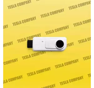 Моторчик люверси Tesla Model 3 1559787-00-B Новий оригінал Моторчик люверси Tesla Model 3 1559787-00-B Новий оригінал