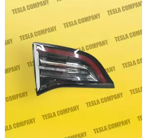 Ліхтар лівий внутрішній (EUR) Tesla Model Y 1502088-00-B Новий оригінал Ліхтар лівий внутрішній (EUR) Tesla Model Y 1502088-00-B Новий оригінал