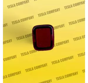 Відбивач дверей Tesla Model Y 1085105-00-E Б/в оригінал Відбивач дверей Tesla Model Y 1085105-00-E Б/в оригінал