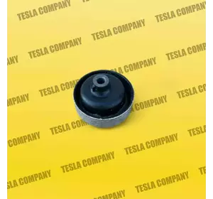Сайлентблок компрессора кондиціонера Tesla Model Y 1673627-00-D Новий оригінал Сайлентблок компрессора кондиціонера Tesla Model Y 1673627-00-D Новий оригінал