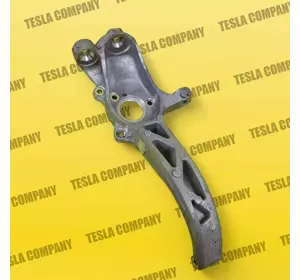 Кулак поворотний передній правий Tesla Model Y 1188316-00-D Б/в оригінал Кулак поворотний передній правий Tesla Model Y 1188316-00-D Б/в оригінал