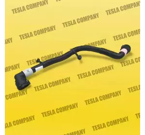 Патрубок системи охолодження Tesla Model 3 1501325-00-C Б/в оригінал Патрубок системи охолодження Tesla Model 3 1501325-00-C Б/в оригінал